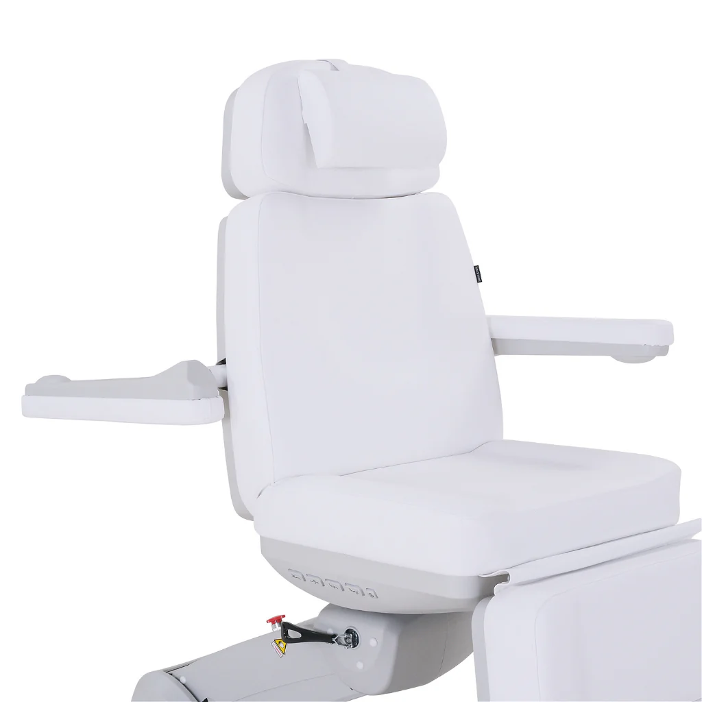 Silverfox_2246BN_Adjustable_Armrest_5000x.webp